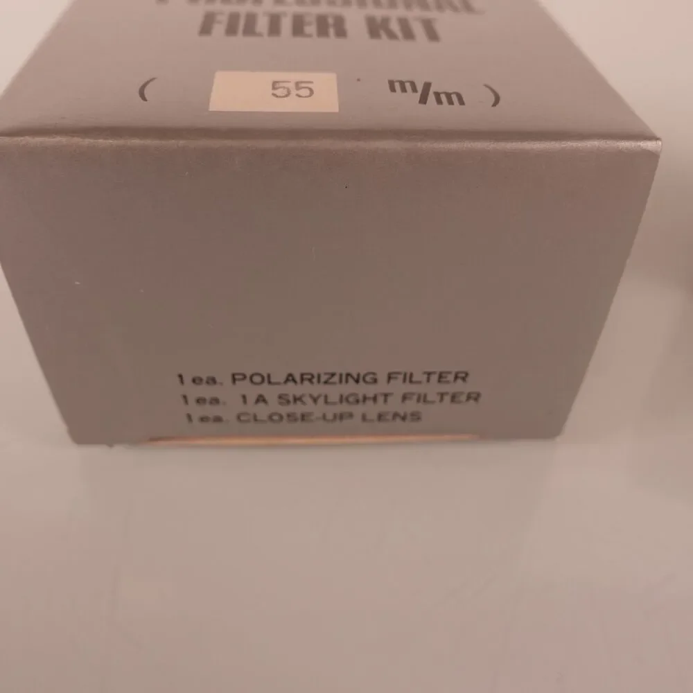 Toshiba Professional Filter Kit 55mm 1A Skylight Polarizing Filters Closeup Lens